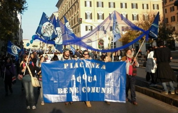 Comitato Piacenza striscione