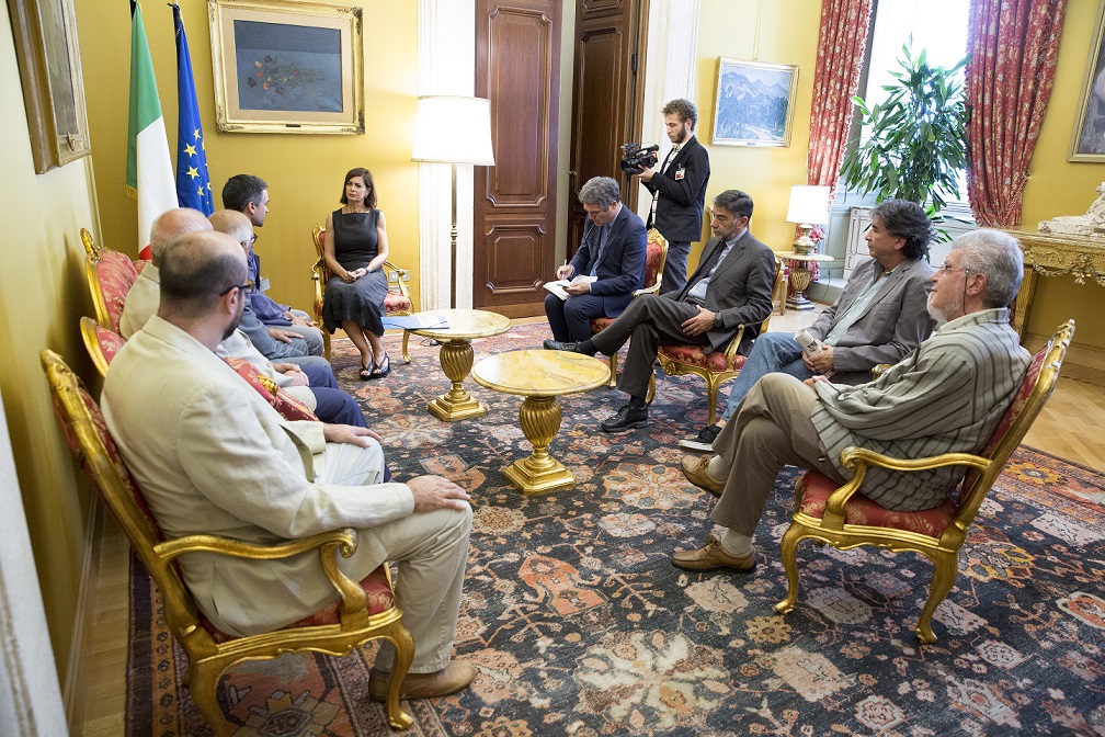 Incontro Boldrini consegna petizione bassa risol