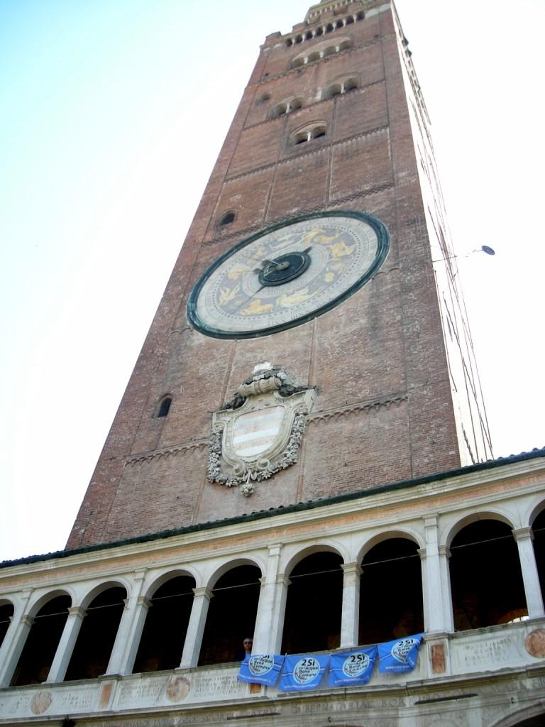 il_Torrazzo_di_Cremona_vota_2_S_per_lAcqua